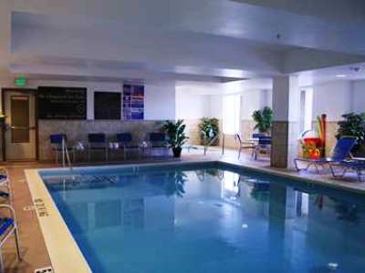 Hampton & Hotel 3*